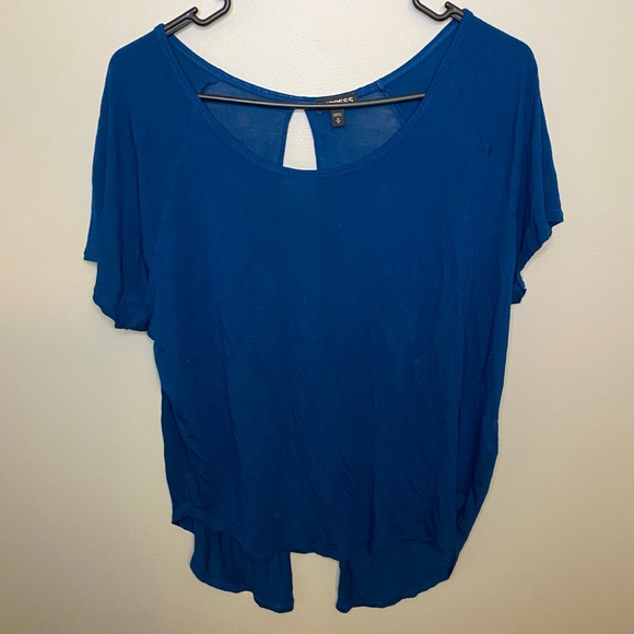 Express Tops - EXPRESS blue flyaway shirt